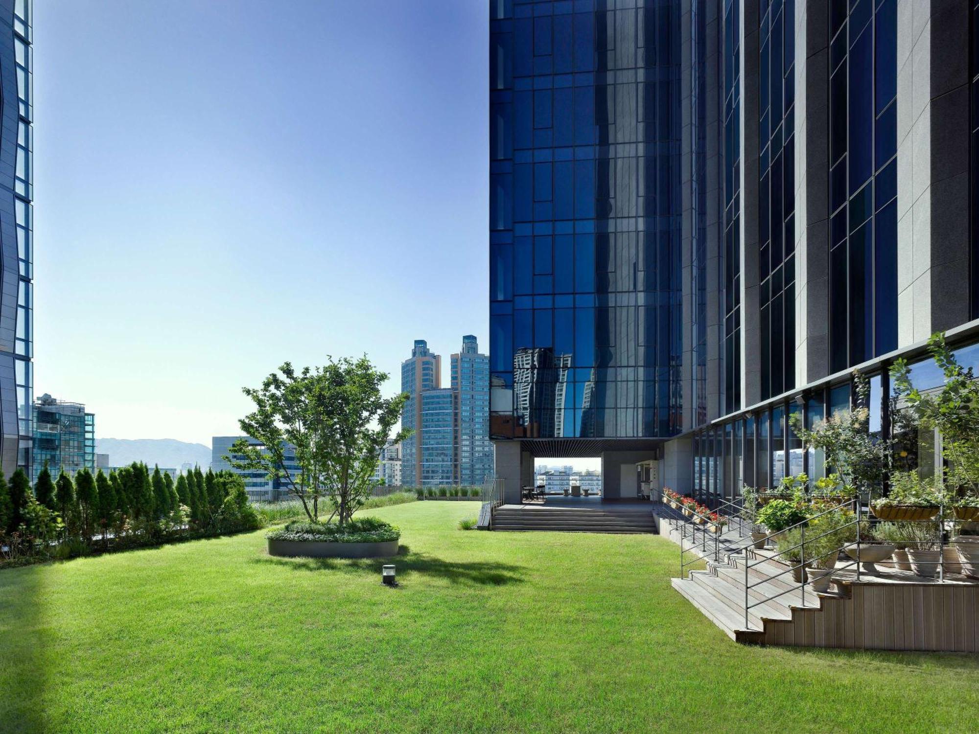 Sofitel Ambassador Seoul Hotel & Serviced Residences Exterior foto